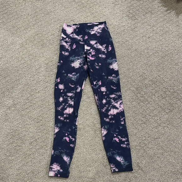 Lululemon pink tie dye leggings - Picture 1 of 3